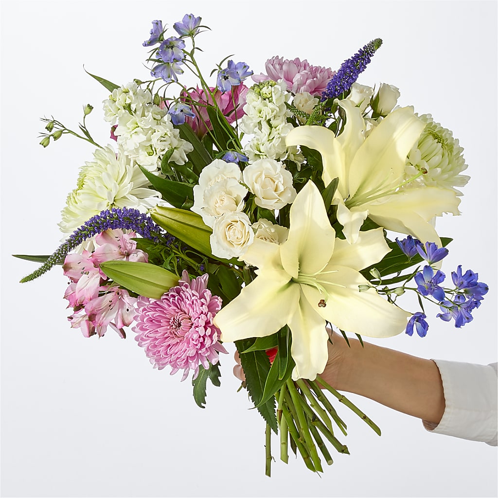 Winter Celebration Bouquet – Flowers And Decor Same Day, Vero Beach FL