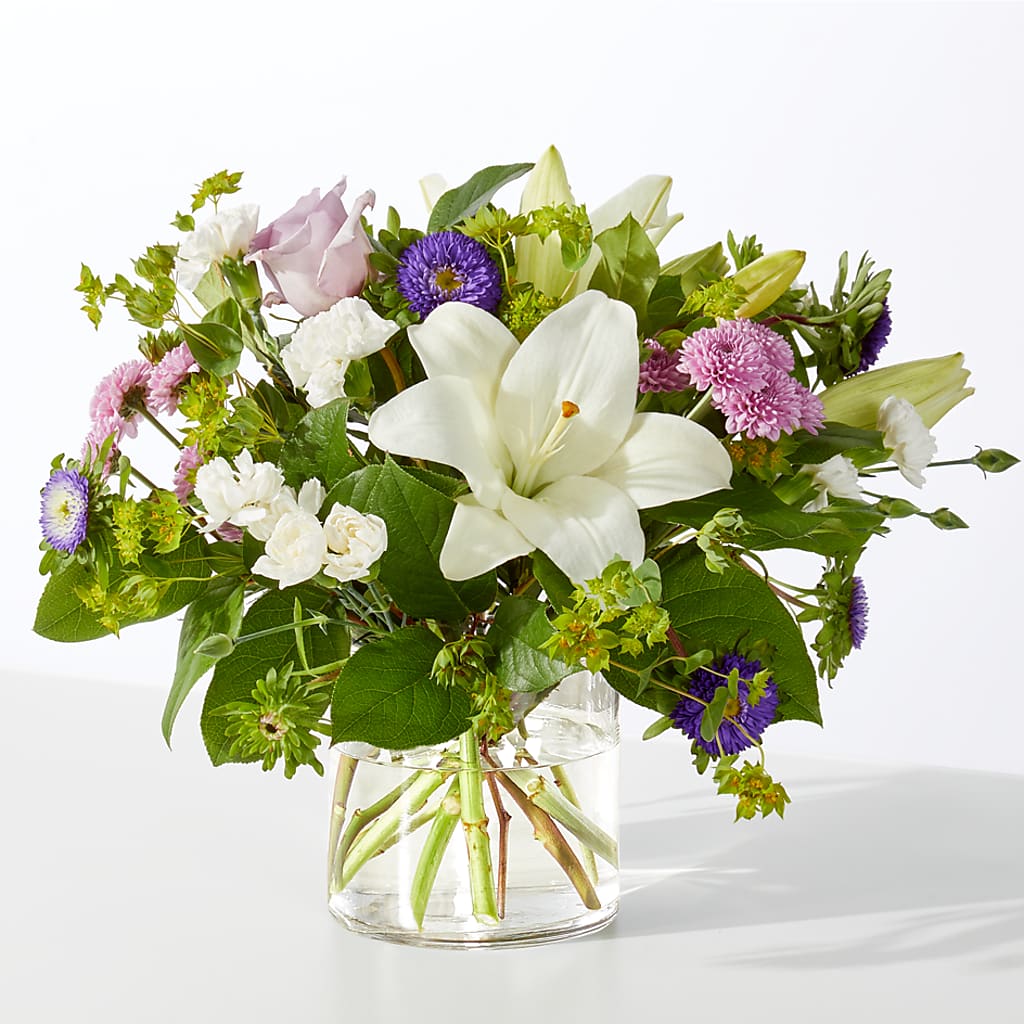April Showers Bouquet – Flowers And Decor Same Day, Vero Beach FL