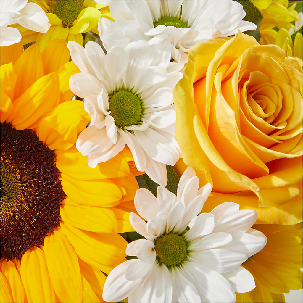 Be Happy Bouquet –  Flowers And Decor Same Day, Vero Beach FL
