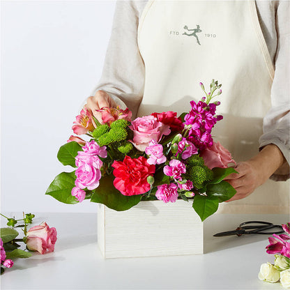 Sweetberry Box – A Florist Original –  Flowers And Decor Same Day, Vero Beach FL