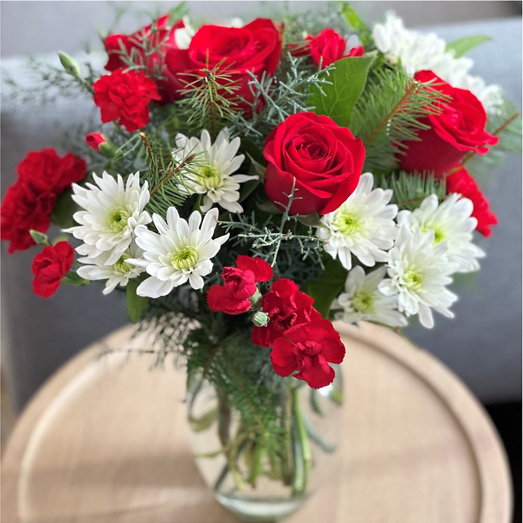 Seasonal Magic Bouquet –  Flowers And Decor Same Day, Vero Beach FL