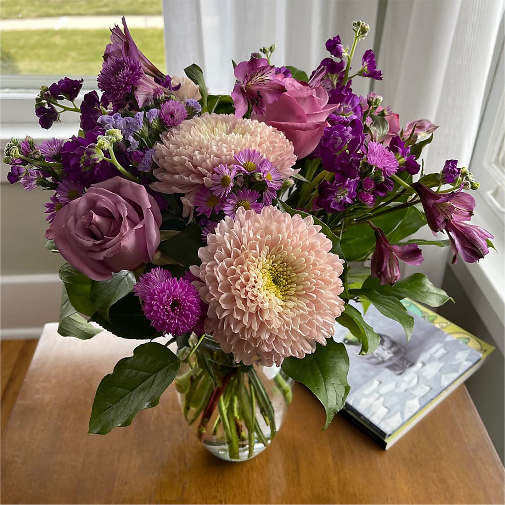 Ultraviolet Bouquet –  Flowers And Decor Same Day, Vero Beach FL