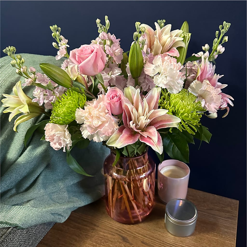 Pretty in Pink Bouquet –  Flowers And Decor Same Day, Vero Beach FL