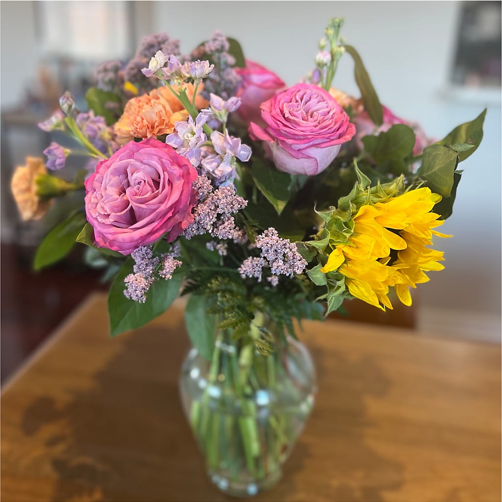 Yellow Brick Road Bouquet –  Flowers And Decor Same Day, Vero Beach FL
