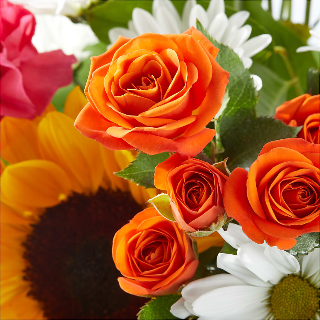 Sun-drenched Blooms Bouquet –  Flowers And Decor Same Day, Vero Beach FL