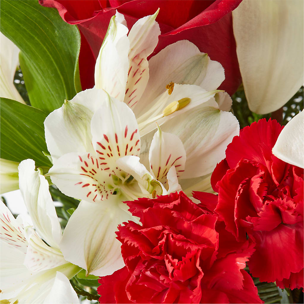 Holiday Season Bouquet –  Flowers And Decor Same Day, Vero Beach FL