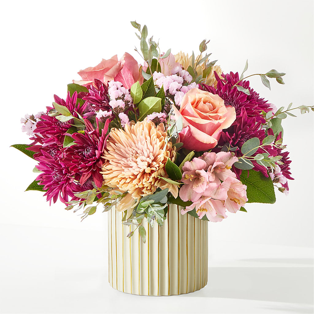 Berry Cobbler Bouquet with Ivory Vase –  Flowers And Decor Same Day, Vero Beach FL