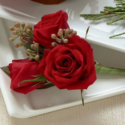 Red Spray Rose Boutonniere –  Flowers And Decor Same Day, Vero Beach FL